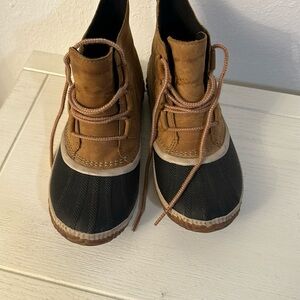 Sorel duck boots